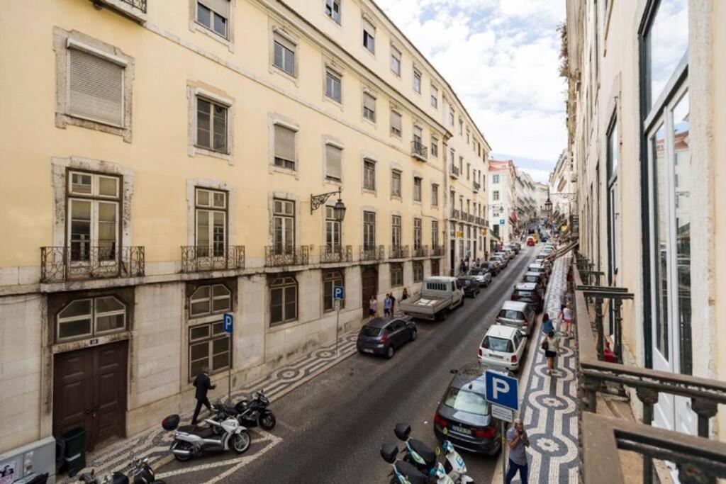 Ola - Chiado 1 * Lissabon